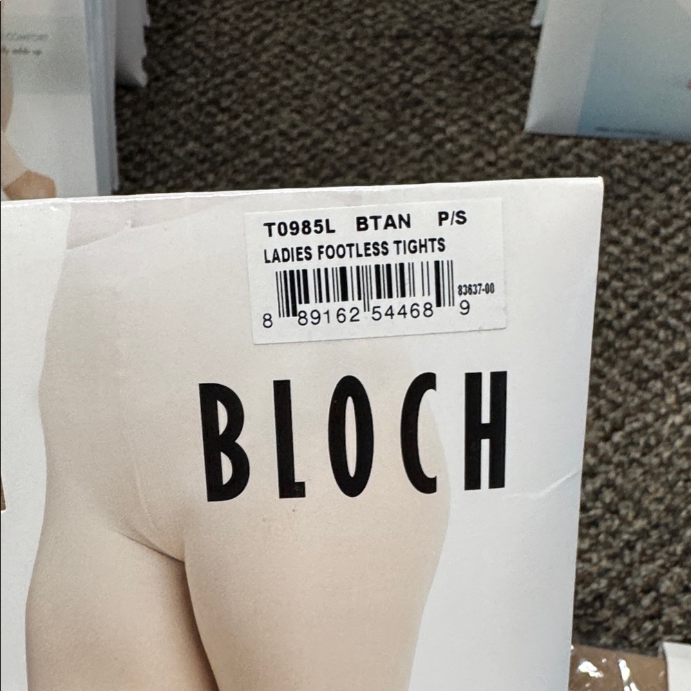 Bloch ADULT contour, soft ladies, footless tights (BTAN) - Picture 4 of 7